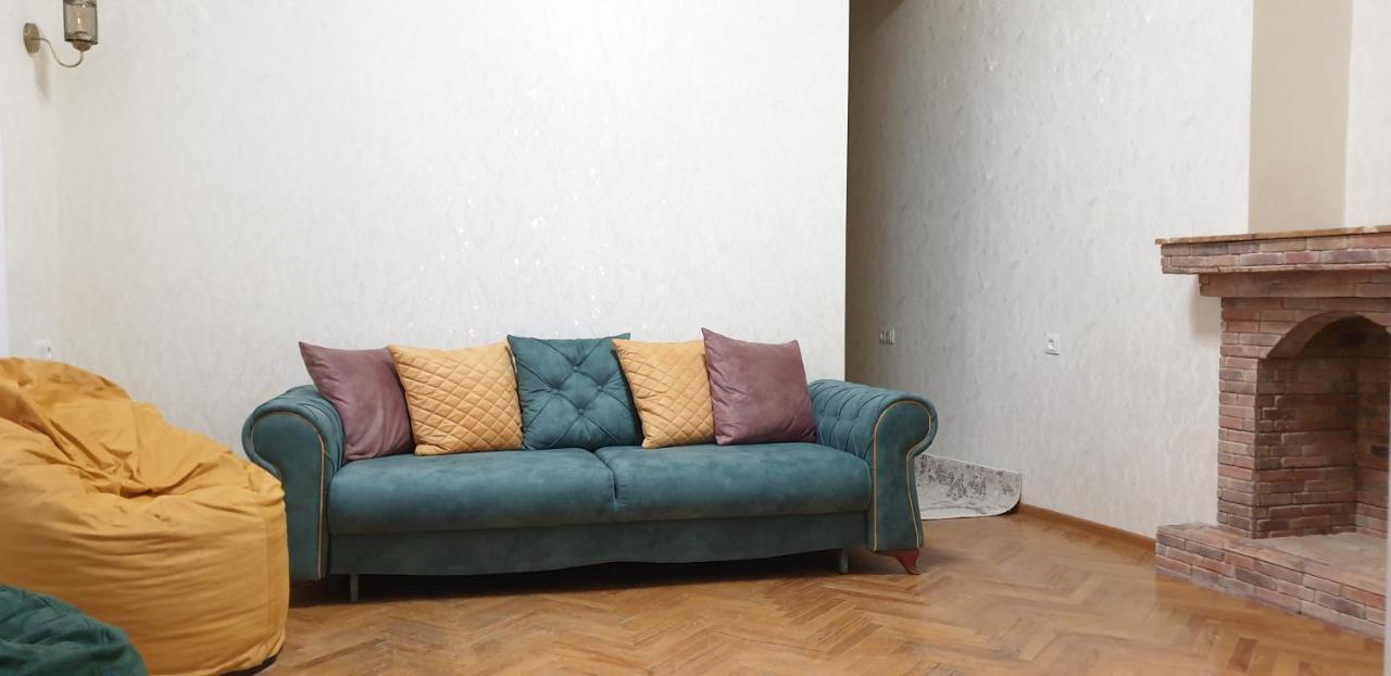 Lalis Apartment Тбилиси Экстерьер фото